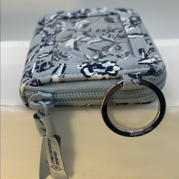 Vera Bradley Light Blue/Navy Floral Perennials Mini Wallet-Zip Around Keychain - Picture 15 of 16
